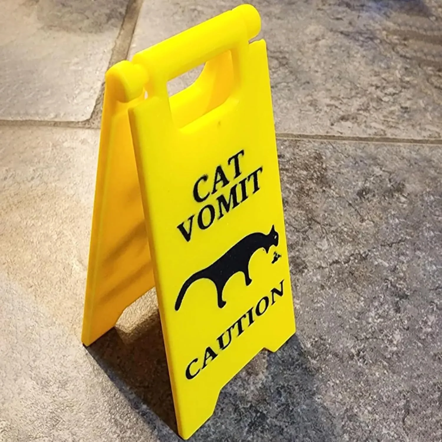 1Pc Cat Vomit Sign Funny Cat Dog Signs Decor Yard Warning Sign Vomit Sign Cute Novelty Dog Puppy Humorous Home Decor