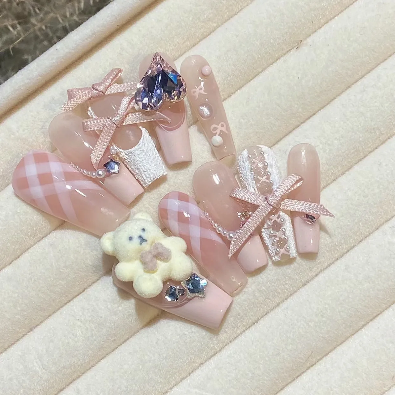 

Pink bear ballet French butterfly manicure patch long ladder handmade manicure wearing nail patch fake nail patch handmade