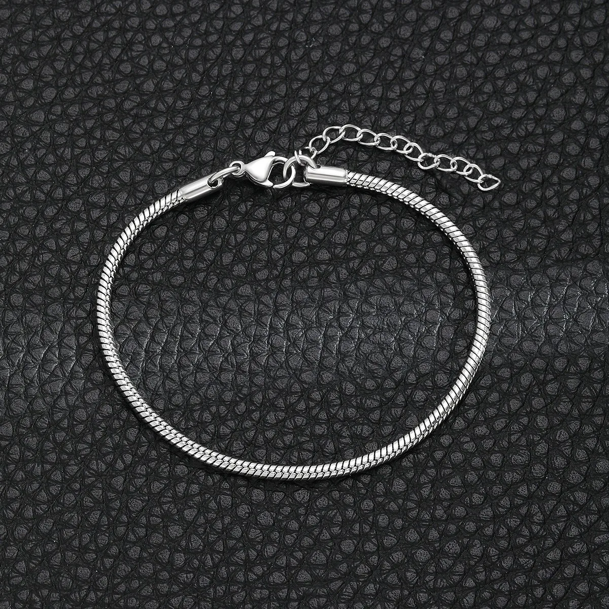 Silver Anklet Bracelet Ankle Chains Cubic Zirconia Anklet Beads Anklet Fashion Accessories Simple Style Round Bone Chain Stainless Steel Golden and Silvery Snake Bone Chain Y2k Beach Party Women Jewelry