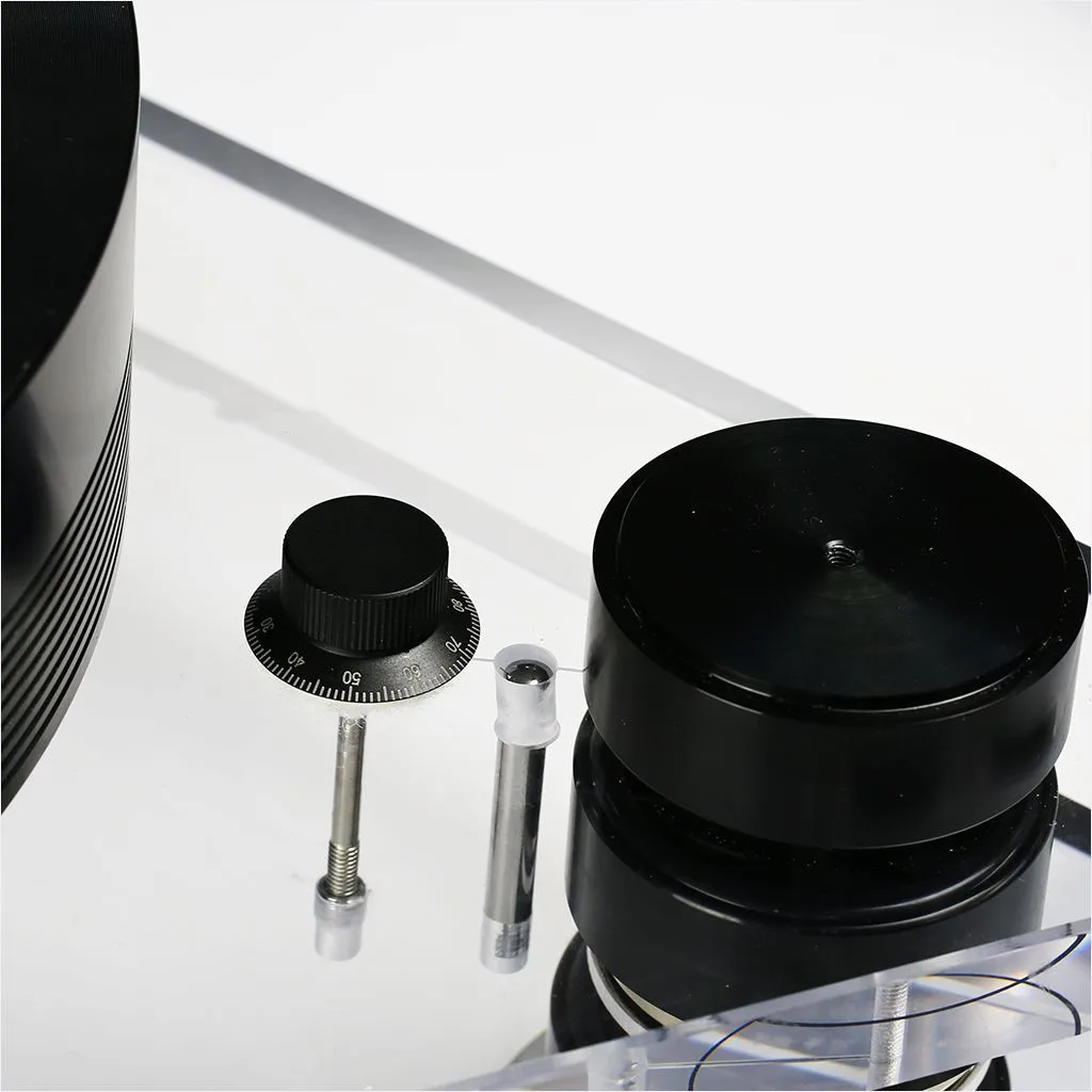 Рисунок 3 - Вращающийся проигрыватель FFYX