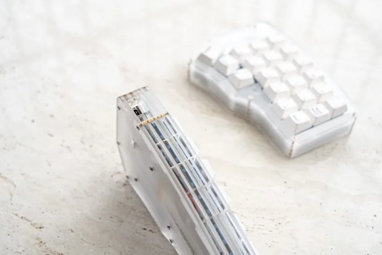 if-corne wireless split mechanical keyboard hot-swappable 