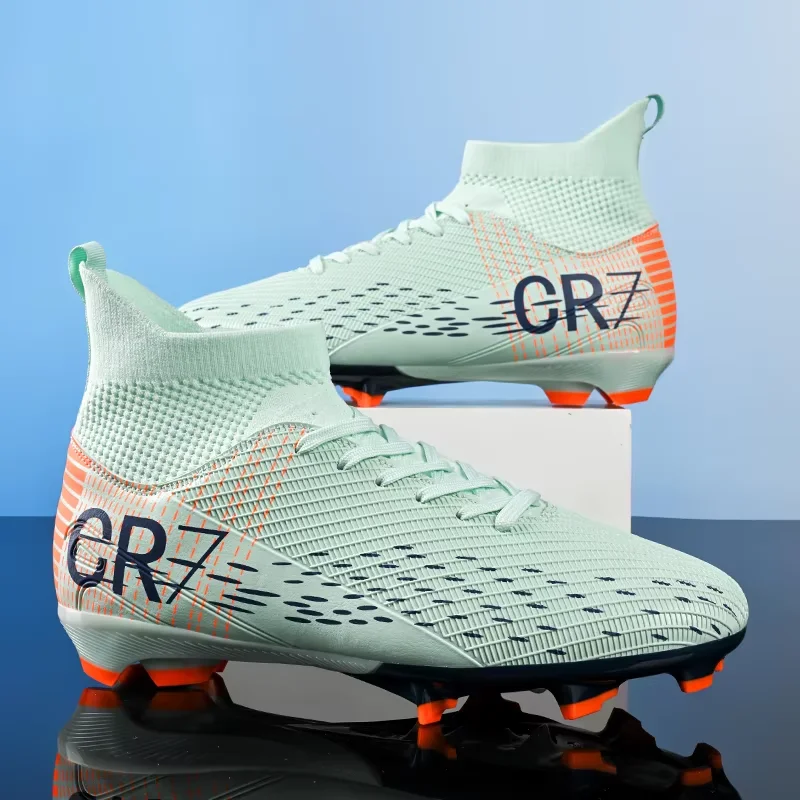 Men’s Ultralight Soccer Shoes 1