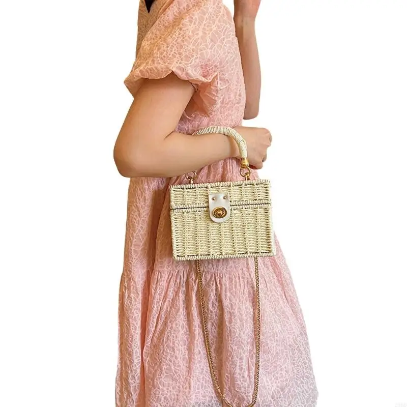 28GD Fashionable Square Straw Bag Crossbody Purses Basket Purse for a Statement Look