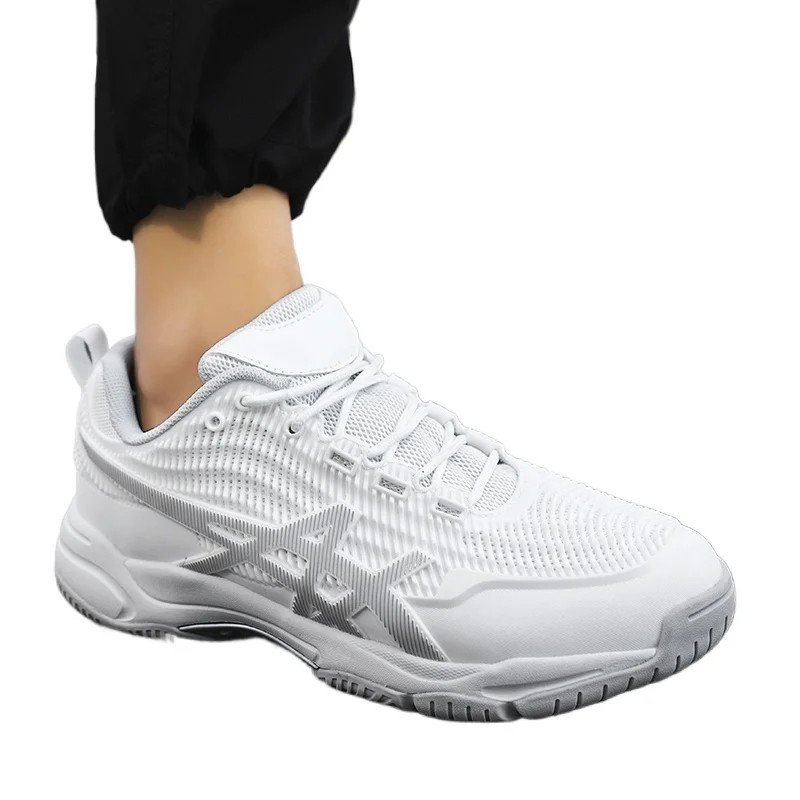 Men Badminton Shoes High Quality Sneakers Professional Outdoor Handball Golf Shoes Training Boys Wear Resistant Volleyball