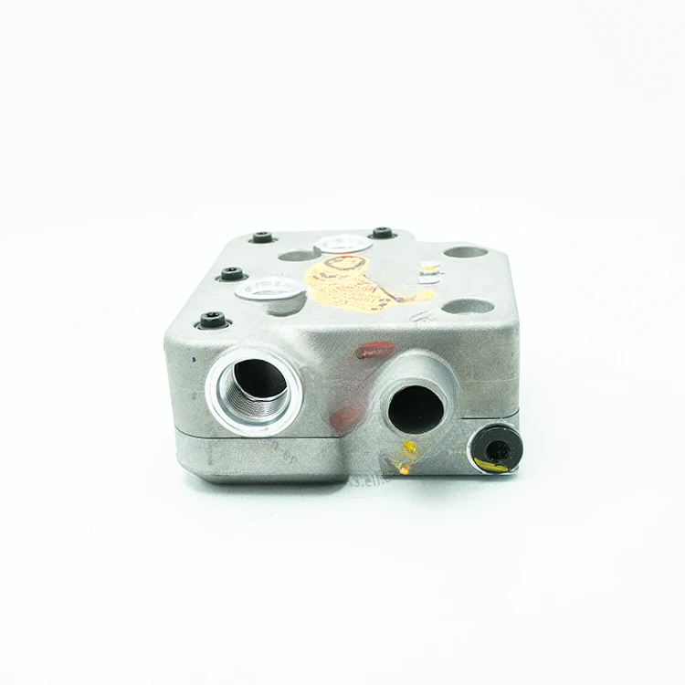 Engine Spare Parts Original Cummins 1-CYL Compressor Head 4309440 