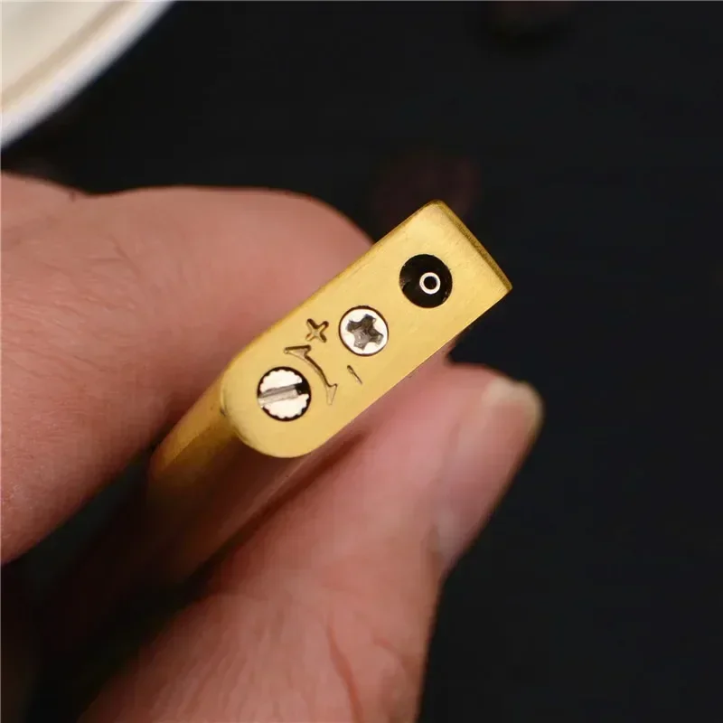 Mini Windproof Lighter butane gas lighter cigarette lighter Green Flame Refillable Butane Gas Lighter Simple Cigarette Lighters Smoking Accessories Men Women
