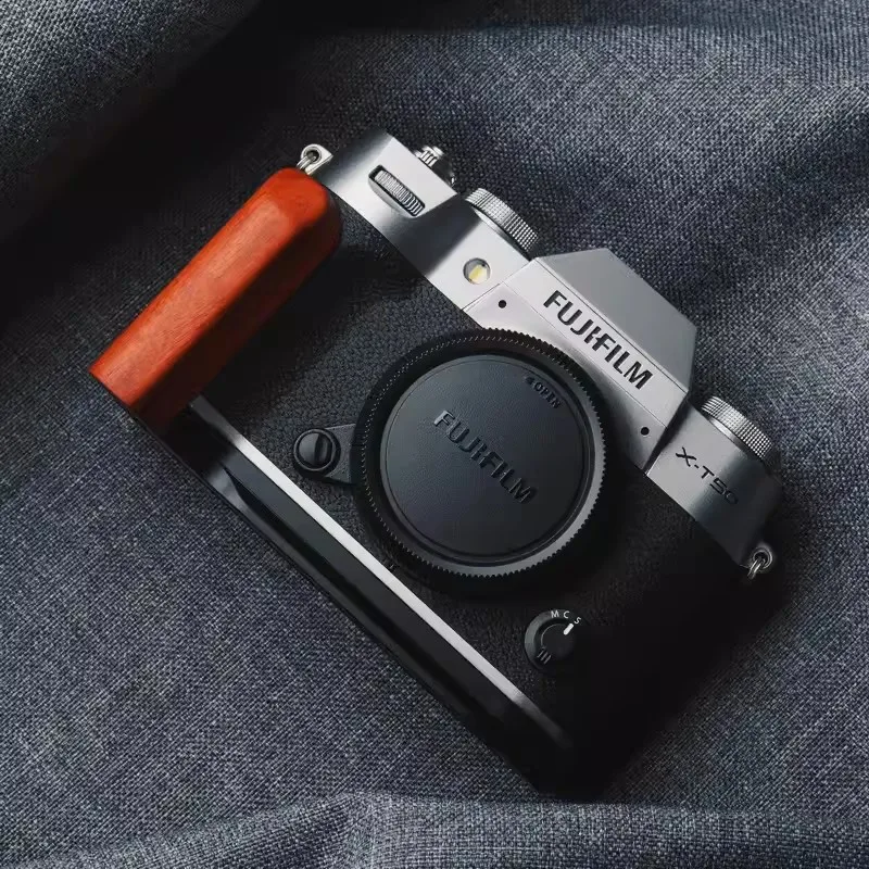 新品 富士フイルム FUJIFILM X half用 ハンドグリップ Amazon | 富士フイルム(FUJIFILM) X 「FUJIFILM X-T5」専用