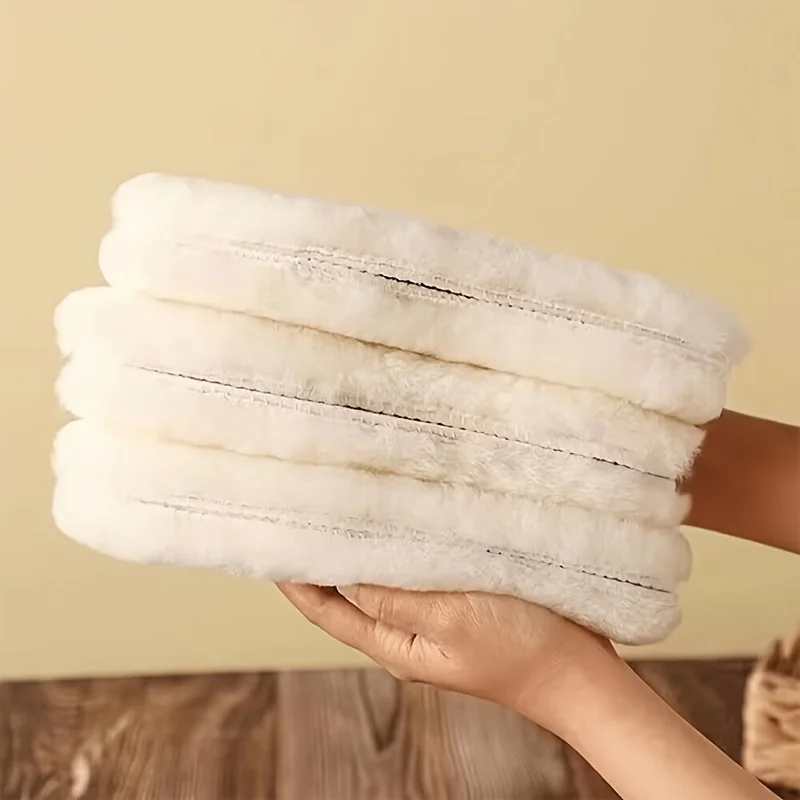 1 Pair of Thick Plush Soft Insoles with Plush, Cold Resistant, Breathable, Sweat Absorbing, Comfortable Soft Sole