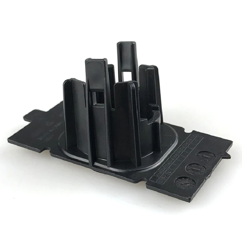 4CG919257 4CG919257A 4CG919258 4CG919267 4CG919268 4CG919268A Parking Sensor Holder For VW Honda Skoda Audi 5Q0919275B 662092744 parking sensor retainer