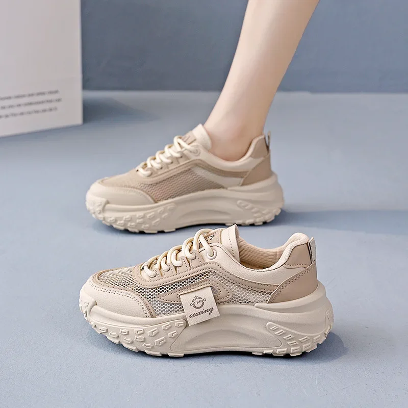 Women's Summer New Style Sport Shoes 2024 Breathable Mesh Surface Hollow Out White Casual Shoes Comfortable Women's Flats 3