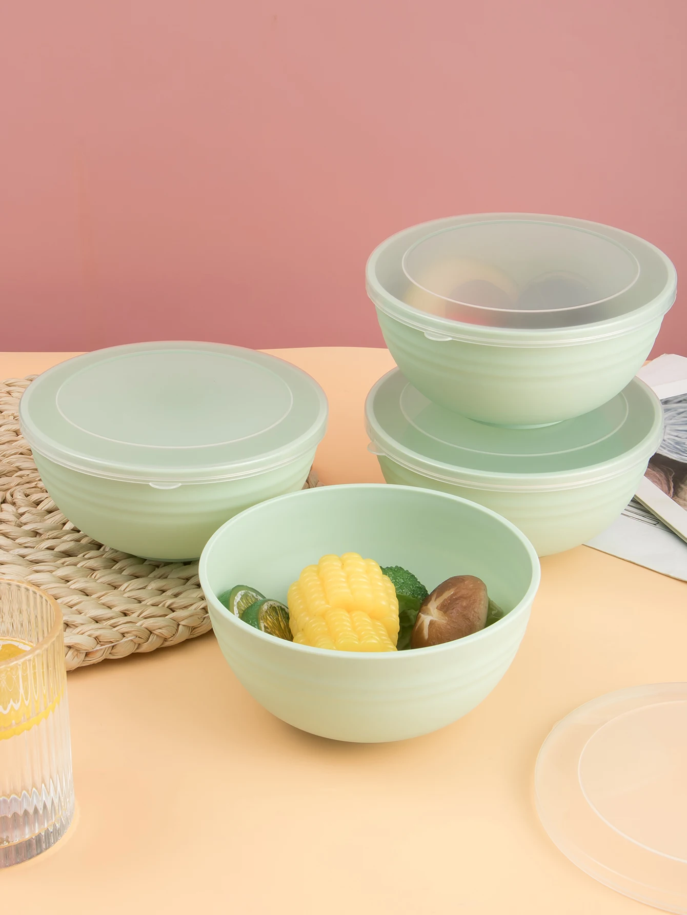 Description Picture 6 of item2/4/6pcs Light green plastic bowl with lid reusable for home kitchen restaurant RV camping Work school packing grain salad food