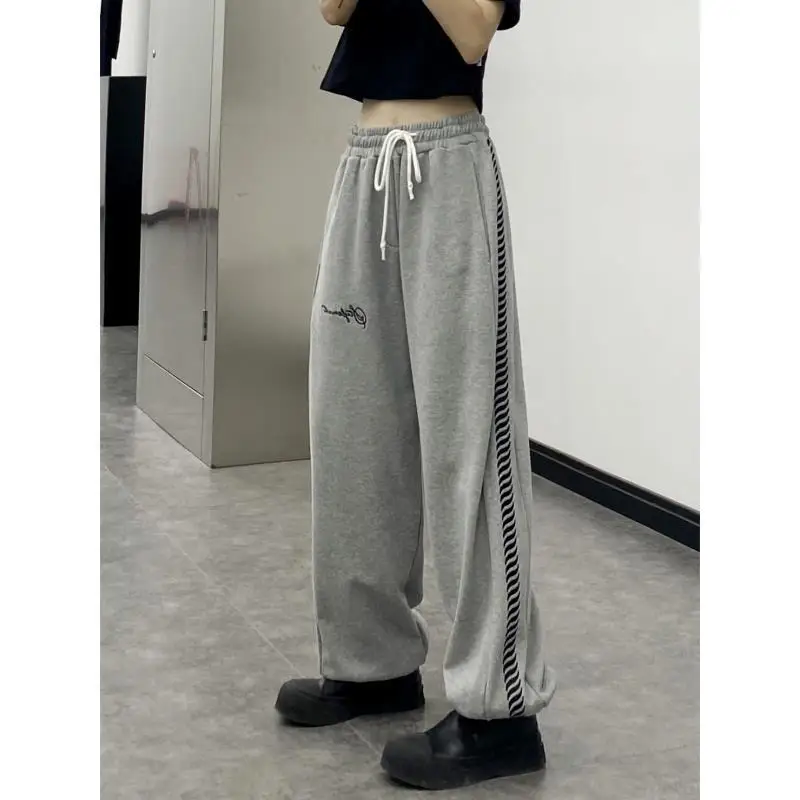 

Deeptown Harajuku Style Oversized Sports Sweatpants Woman Casual Streetwear Korean Baggy Pants Wide Leg Trousers Y2K Joggers