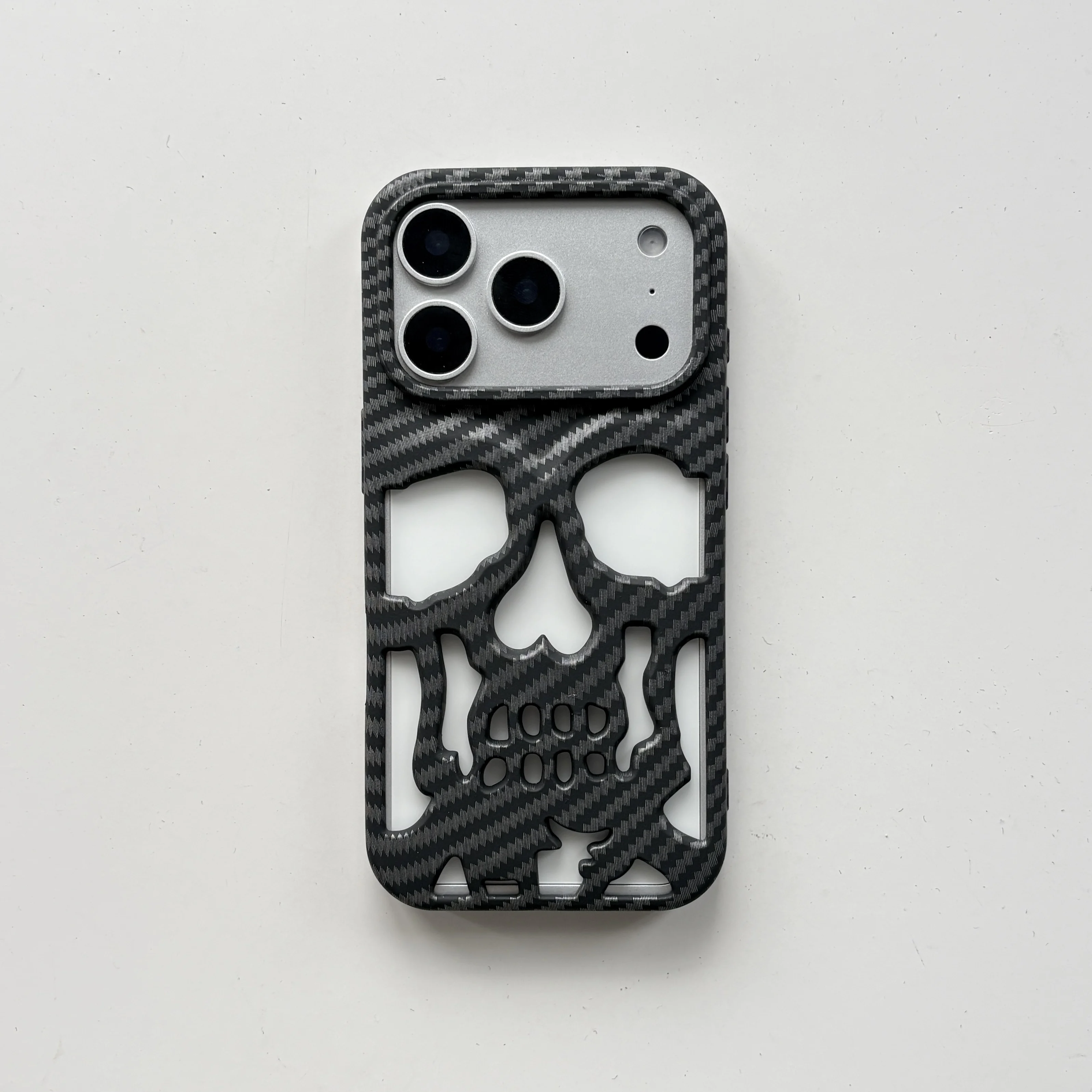 Retro Fashion Matte Hollow Out Skull Skeleton Shockproof Protective Phone Cover Case