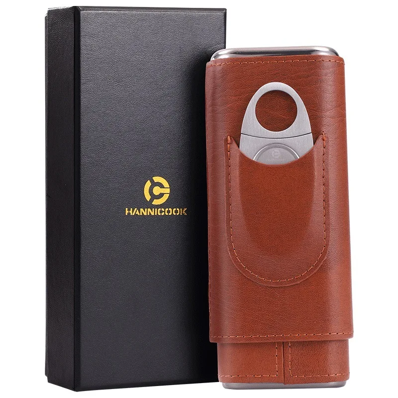 

LEATHER 3 FINGER CEDAR LINED CIGAR CASE WITH GOLDEN COLOR STITCHED DETAIL