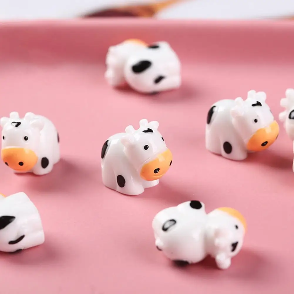 

Resin Cattle Figures Miniature Dairy Cow Figurine Set Tiny Resin Cattle Models for Dollhouse Fairy Garden Decor Black White Farm