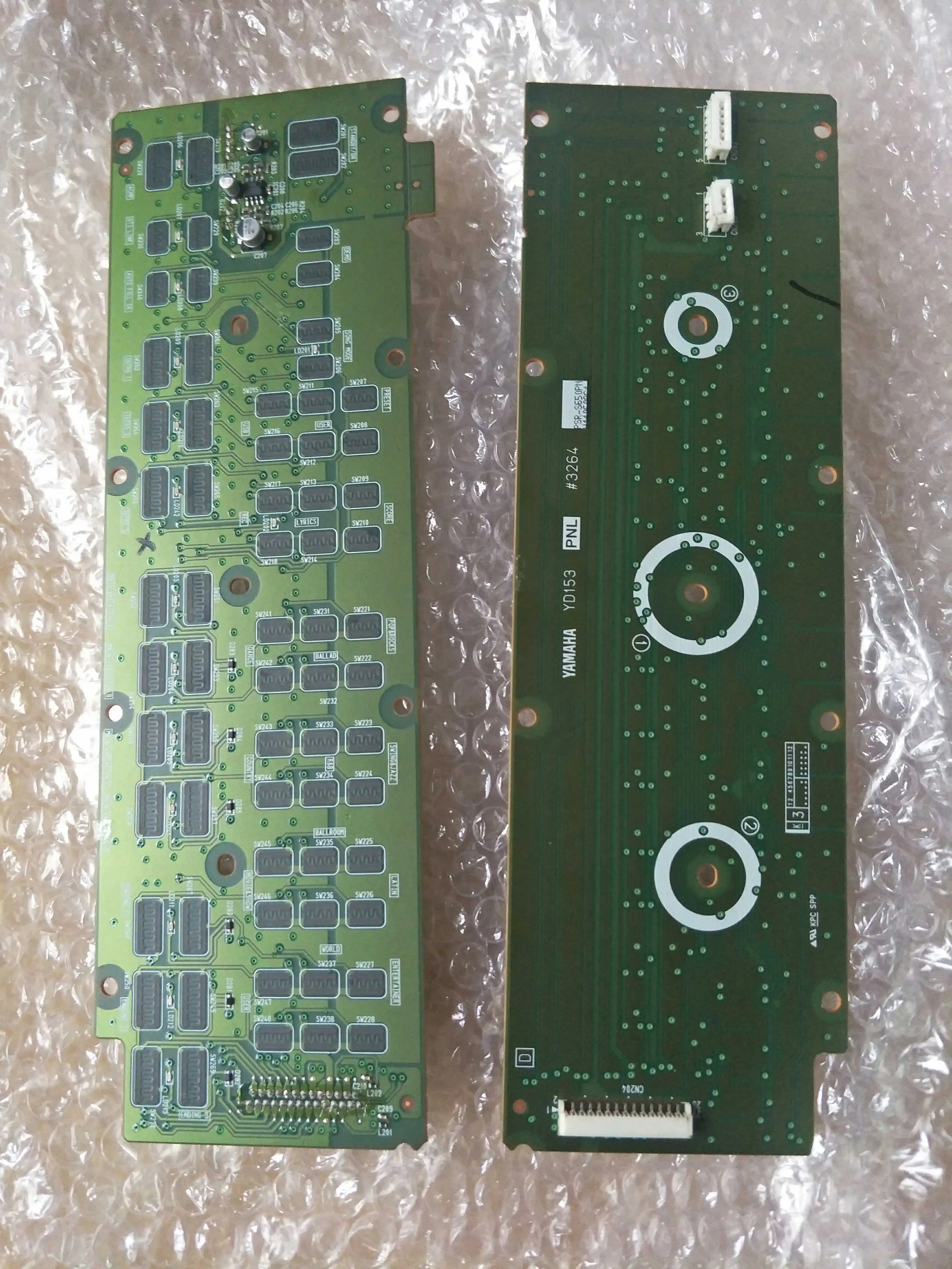 

См. Печатную плату Yamaha PSR S650 Electronic Keyboard PNL