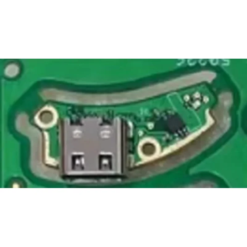 รูปสินค้า พอร์ตชาร์จ Type-C สำหรับหูฟังไร้สาย Bos QC45
