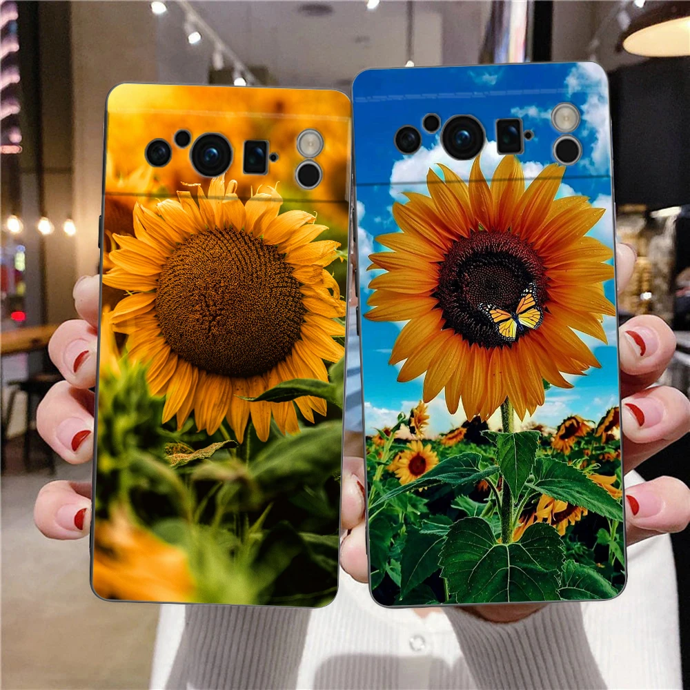 Elegant Sunflower Design Luxury Phone Case - Black Soft TPU Cover