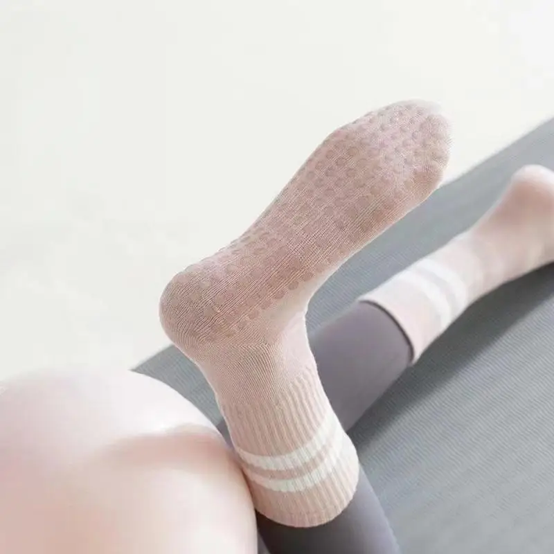 Yoga Socks Cotton Mid-tube Bottom Professional Silicone Non-slip Indoor Fitness Socks gym Floor Soft Dance Pilates Sports Socks