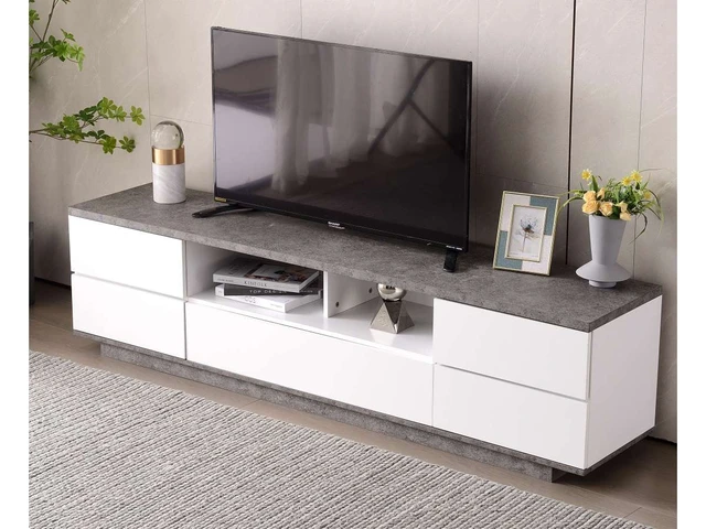 Modern 180cm TV Unit Cabinet TV Stand High Gloss Doors With Free LED