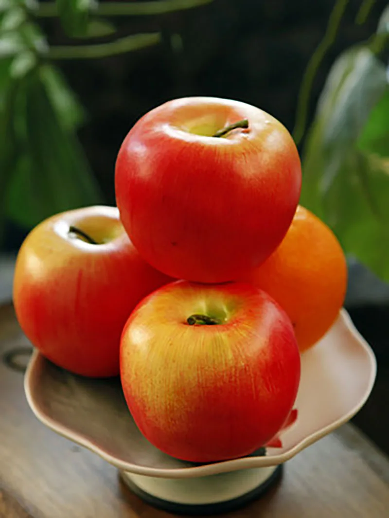 Ceramic Painted Lotus Fruit Plate for Household Decoration