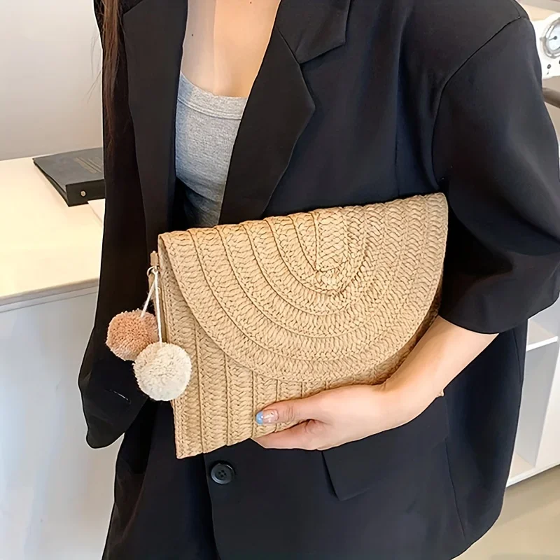 Handmade Grass Woven Beach Tote Bag Detachable Shoulder Wrist Strap, Scalloped Flap Closure, Lightweight Summer Crossbody Bag