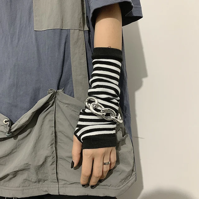 Gants chauds d'hiver à manches longues pour hommes et femmes, mitaines de coude tricotées Hip-Hop à rayures sans doigts, bras chauffant élastique pour l'extérieur 4 Gants chauds d'hiver à manches longues pour hommes et femmes, mitaines de coude tricotées Hip-Hop à rayures sans doigts, bras chauffant élastique pour l'extérieur 4