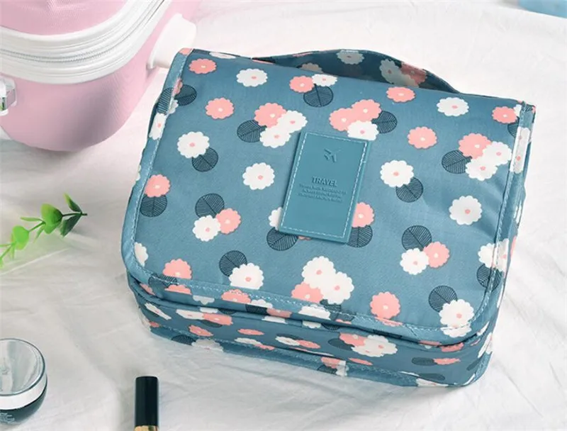 Nylon Hook Up Cosmetic Bag Women Travel Toiletries Storage Bag High Quality Waterproof Makeup Pouch Ladies Make-up Beauty Bag Nylon Hook Up Cosmetic Bag Women Travel Toiletries Storage Bag High Quality Waterproof Makeup Pouch Ladies Make-up Beauty Bag