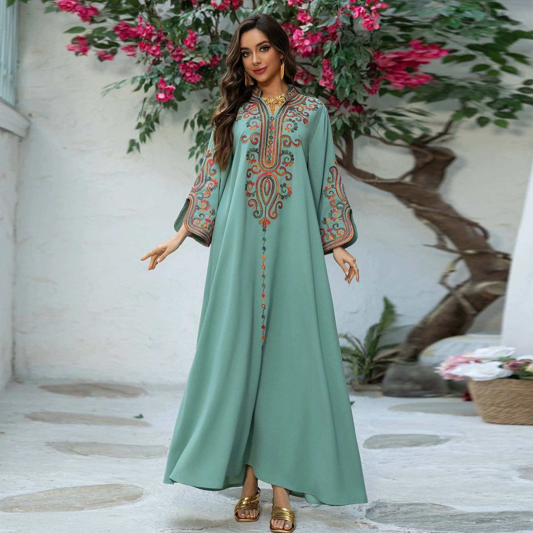 الخريف والشتاء أزياء إسلامية فاخرة ملابس نسائية مطرزة الشرق الأوسط أفريقيا رداء إسلامي فستان المملكة العربية السعودية