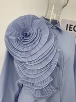 بلوزات نسائية IEQJ بطيات مزودة بأربطة على شكل زهور بأكمام طويلة وبلوزات فضفاضة بتصميم 2023 ملابس ربيع جديدة أنيقة 3WQ4289 1