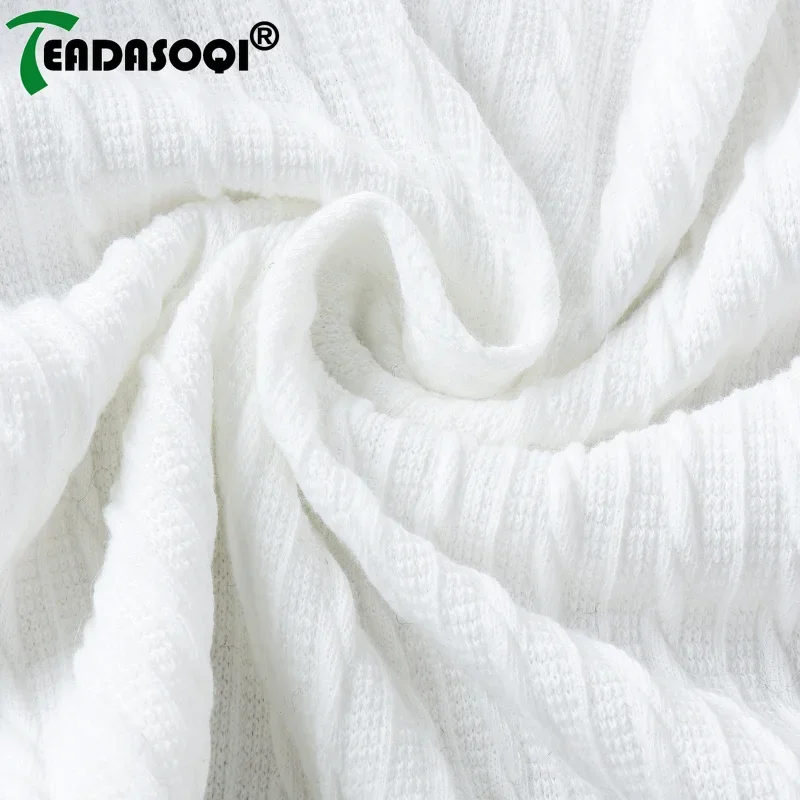 Slide image 9b9273b787f14e6fbccd9391bd38fb39