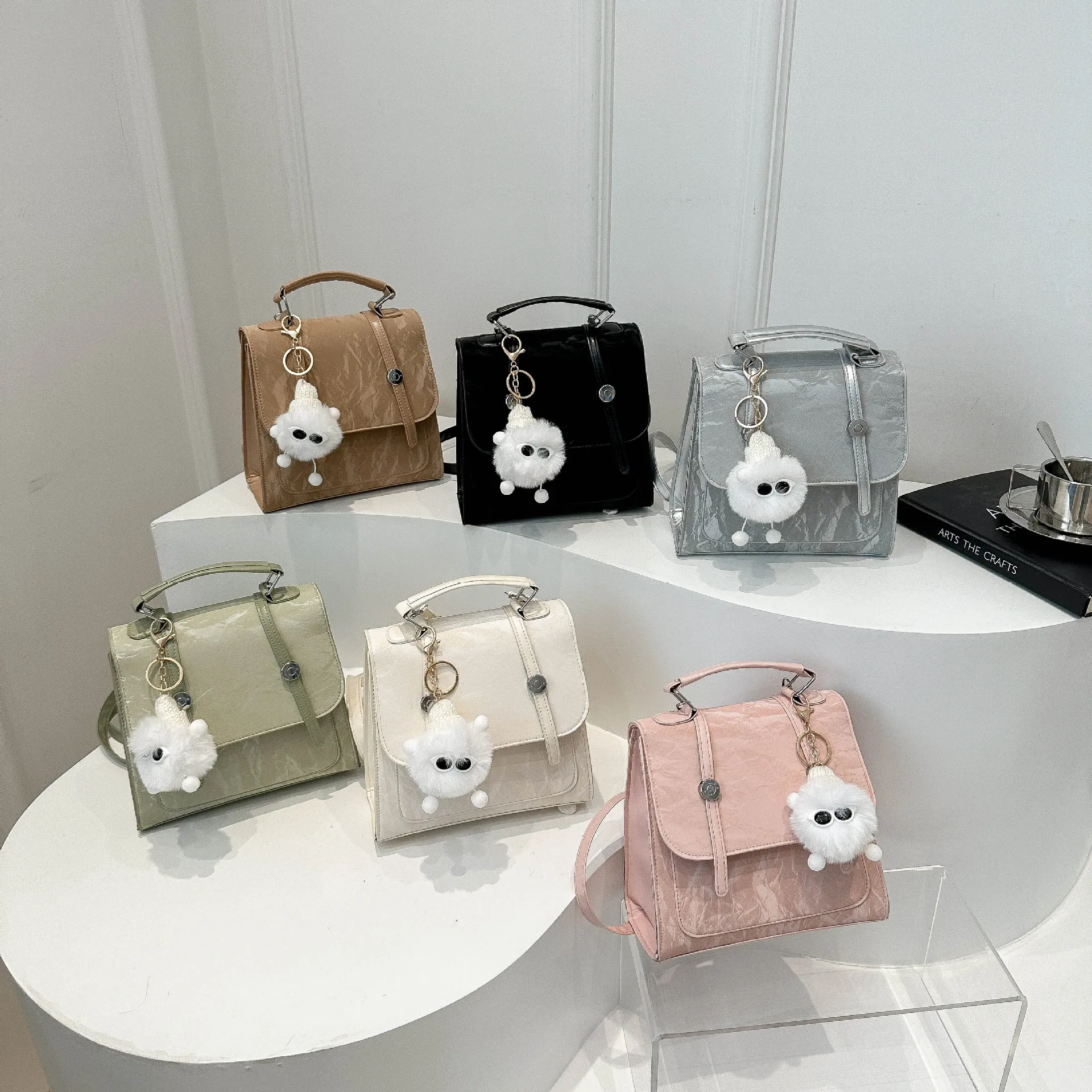 

Вместительный модный простой темпераментный рюкзак, Новинка лета 2024, Повседневная сумка в западном стиле, Женская Фотосумка через плечо