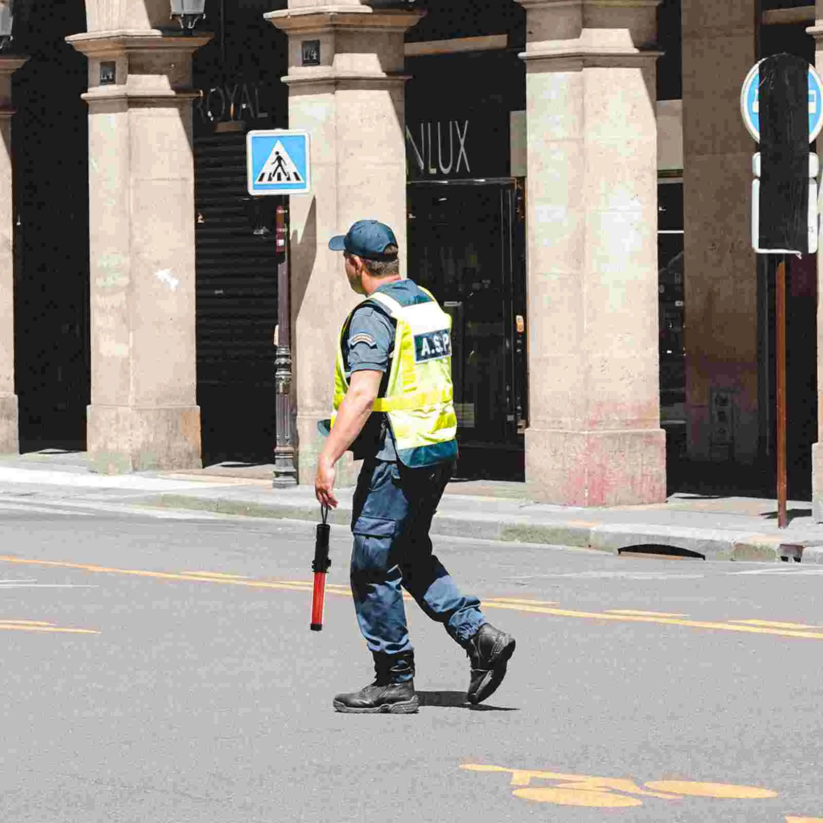 Verkeersbaken Toverstaf Licht Led Veiligheid Bermbediening Zaklamp Toverstoten Luchtvuur Stroboscoopflits Noodgeval Knipperend Rood