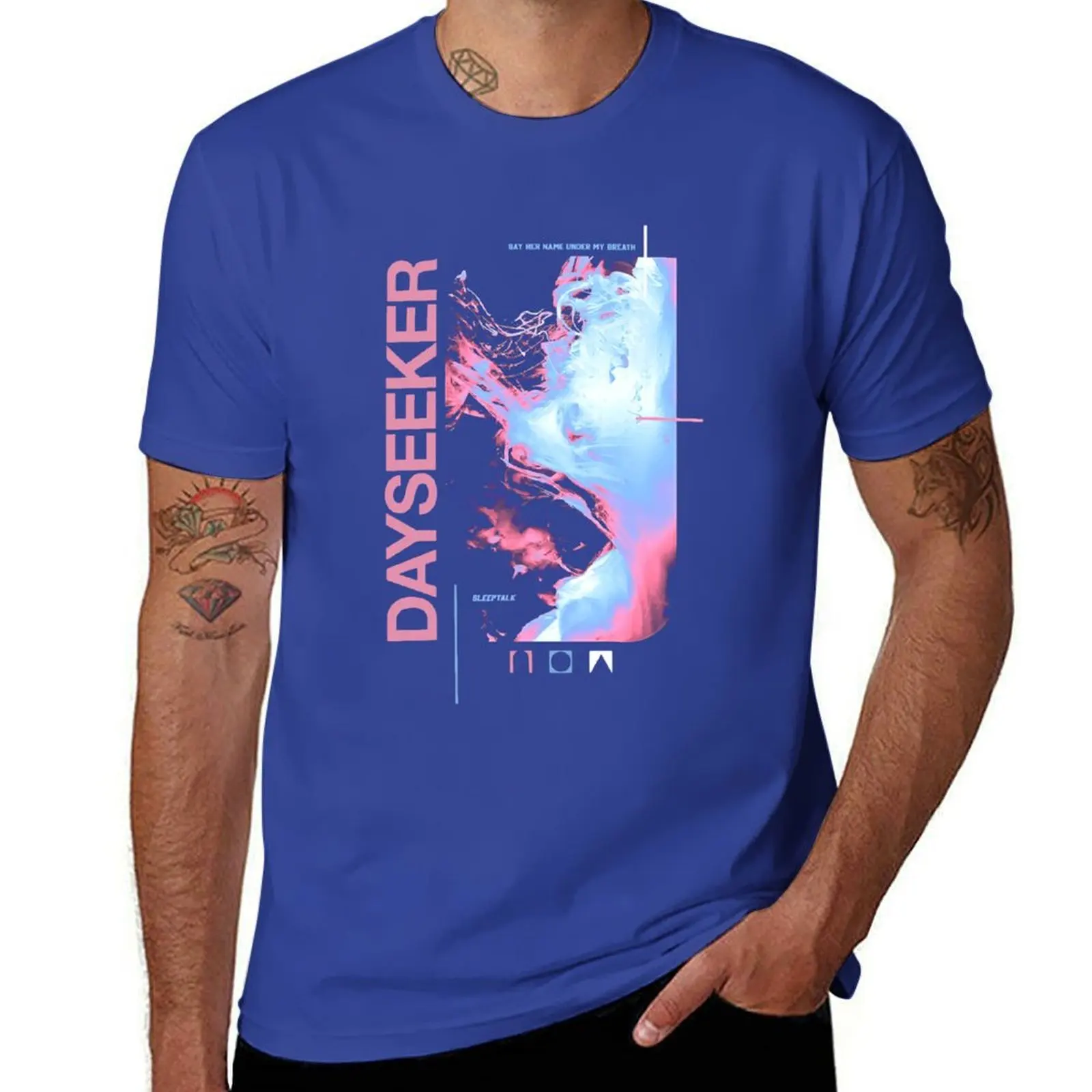 【DEUS】BAREBACK Tシャツ★TIME AND SOUND★関税・送料込み Dayseeker Merch Say Her Name T-Shirt Short sleeve tee plus