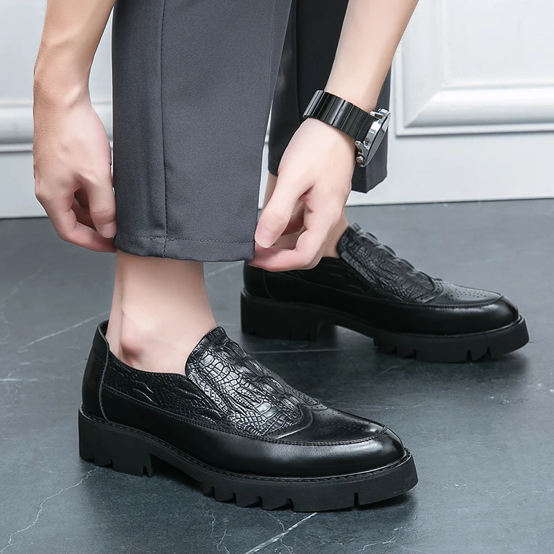 STRONGSHEN Men Casual Leather Shoes Breathable Leather Loafers Business Office Shoes Fashion Driving Moccasins Slip On Shoes
