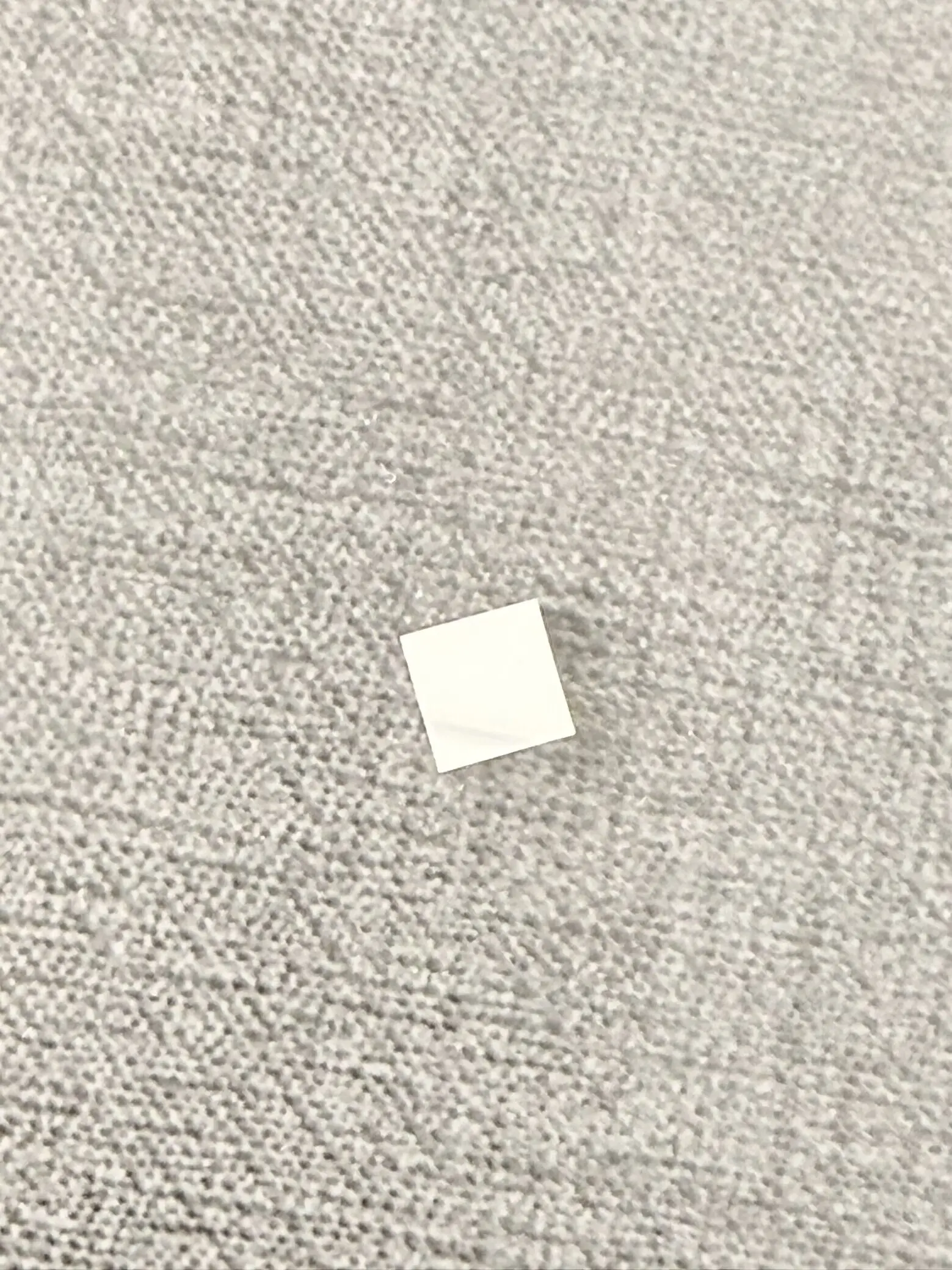 적외선 필터, 1064nm 필터, 적색 코팅, AR1064nm, 가시광선 흡수, 고광학 등급.