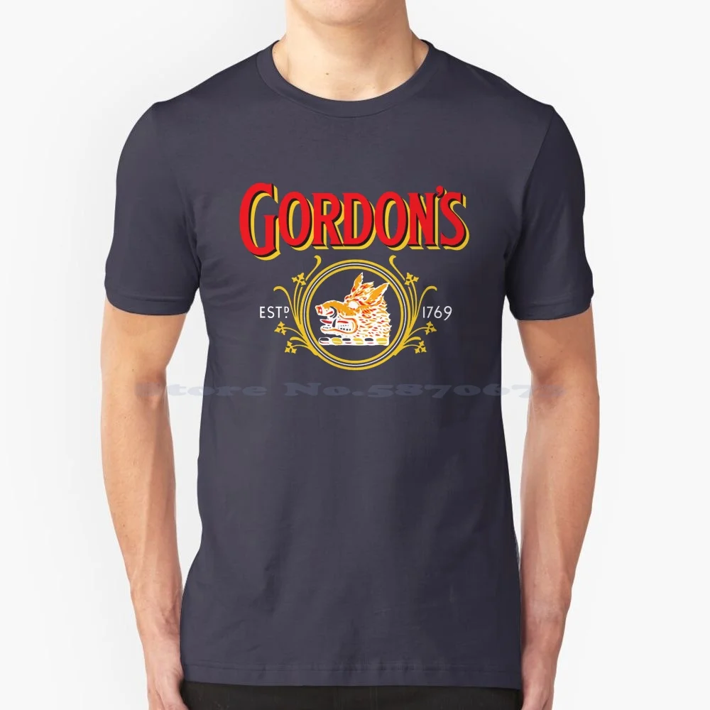 Gordon Is A Brand Of London Dry Gin Prodotto Per La Prima Volta Nel 1769. Maglietta 100% Cotone Tee Gordons Gin Beer Blue Label Red Label