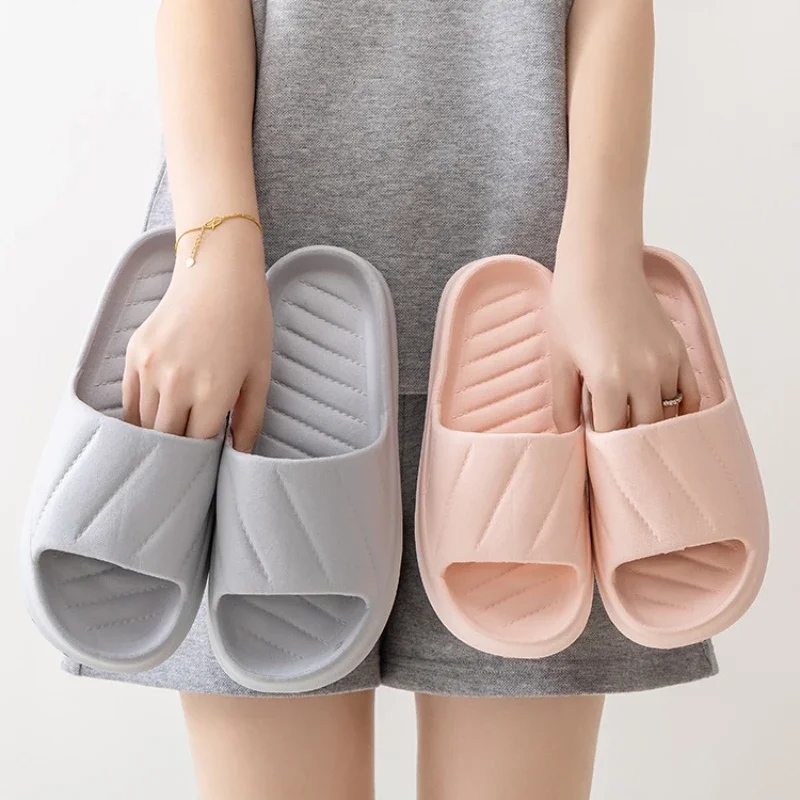 Bath Couple Style Home Indoor Slippers Sandals Household Slippers for Women Summer Hotel Bathroom Leisure women sandals soft sole slippers