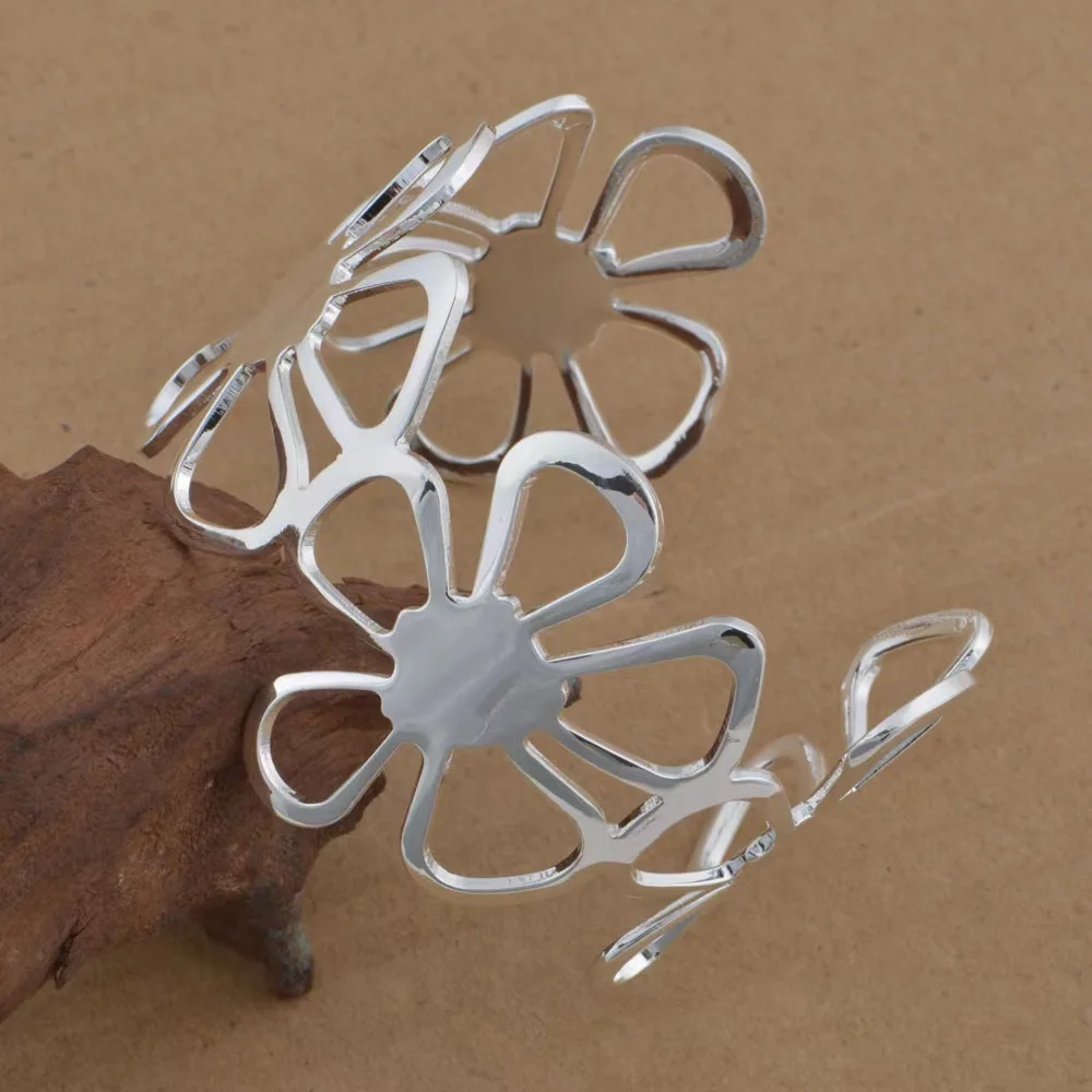Silver Color Open Bangles Composed Of Four Flowers 5 Petals Adjustable Size Artistic Design Cuff Bracelet Silver Plated Jewelry 3