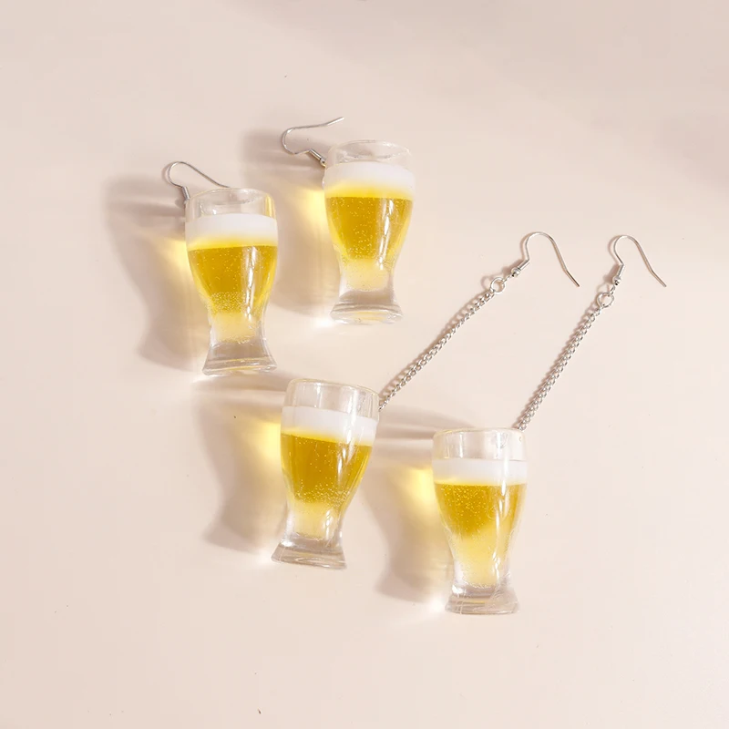 Kreative lustige Simulation Trinken Bier Tasse Tropfen Ohrringe für Frauen Mädchen Party Festival Schmuck Geschenke