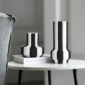 Black & White Stripe Vase 5