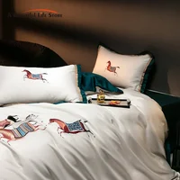 high-end 100S Egyptian Cotton Luxury Galloping Horse Embroidery Bedding Set White Orange Duvet Cover Set Bed Sheet Pillowcases
