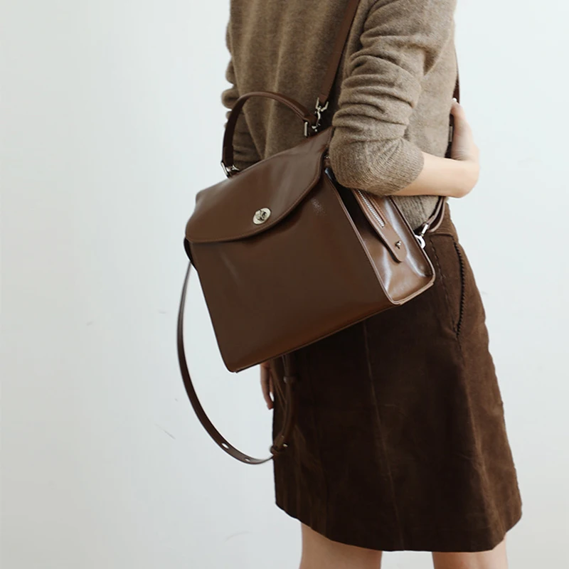 Korean Style Simple Flip Cover Women's Shoulder Bag New Suede Backpack Ladies Large Capacity Simple Fashion Tote Handbag 2025 5
