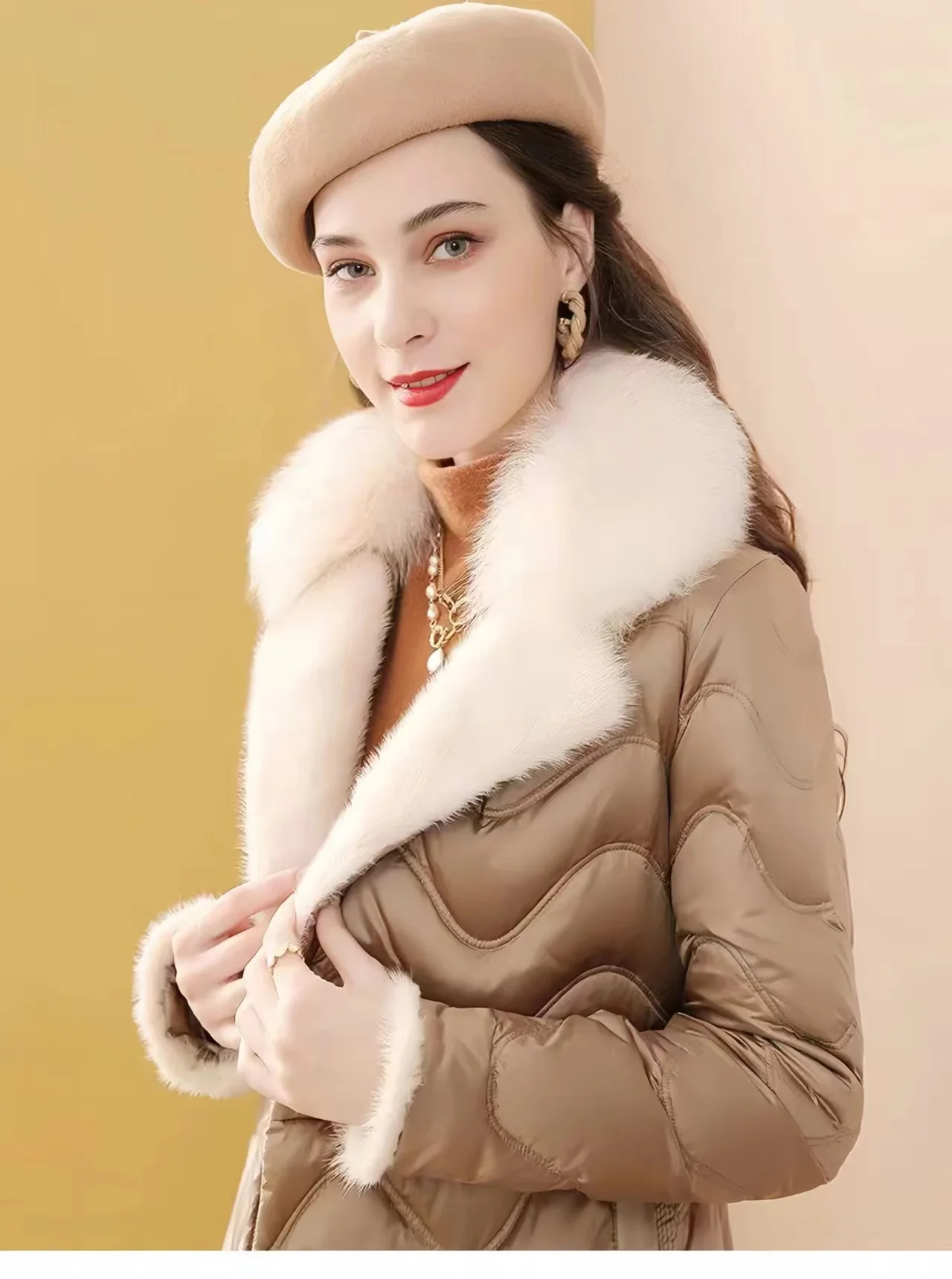 Fox Collar Down Jacket, Slim Waist, Warm and Thick Mid Length, 90 White Duck Down Jacket, Women's Winter New 2024