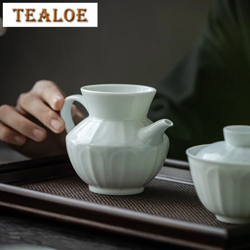 240ml Imitation Song Hutian Kiln Tea Pitcher Handamde Shadow Green Porcelain Fair Cup Cha Hai Justice Cup Tea Services Supplies