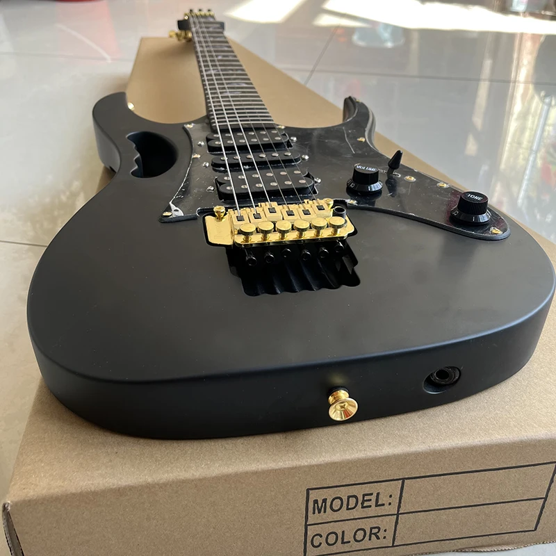 

Classic vibrato electric guitar, 24 tone all-purpose matte electric guitar, guaranteed quality, free shipping to home.