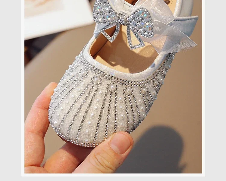Description Picture 4 of itemChildren's Girl Princess Shoes New Soft Sole PU Leather School Student Flats Kids Rhinestone Crystal Footwear Size 23-35