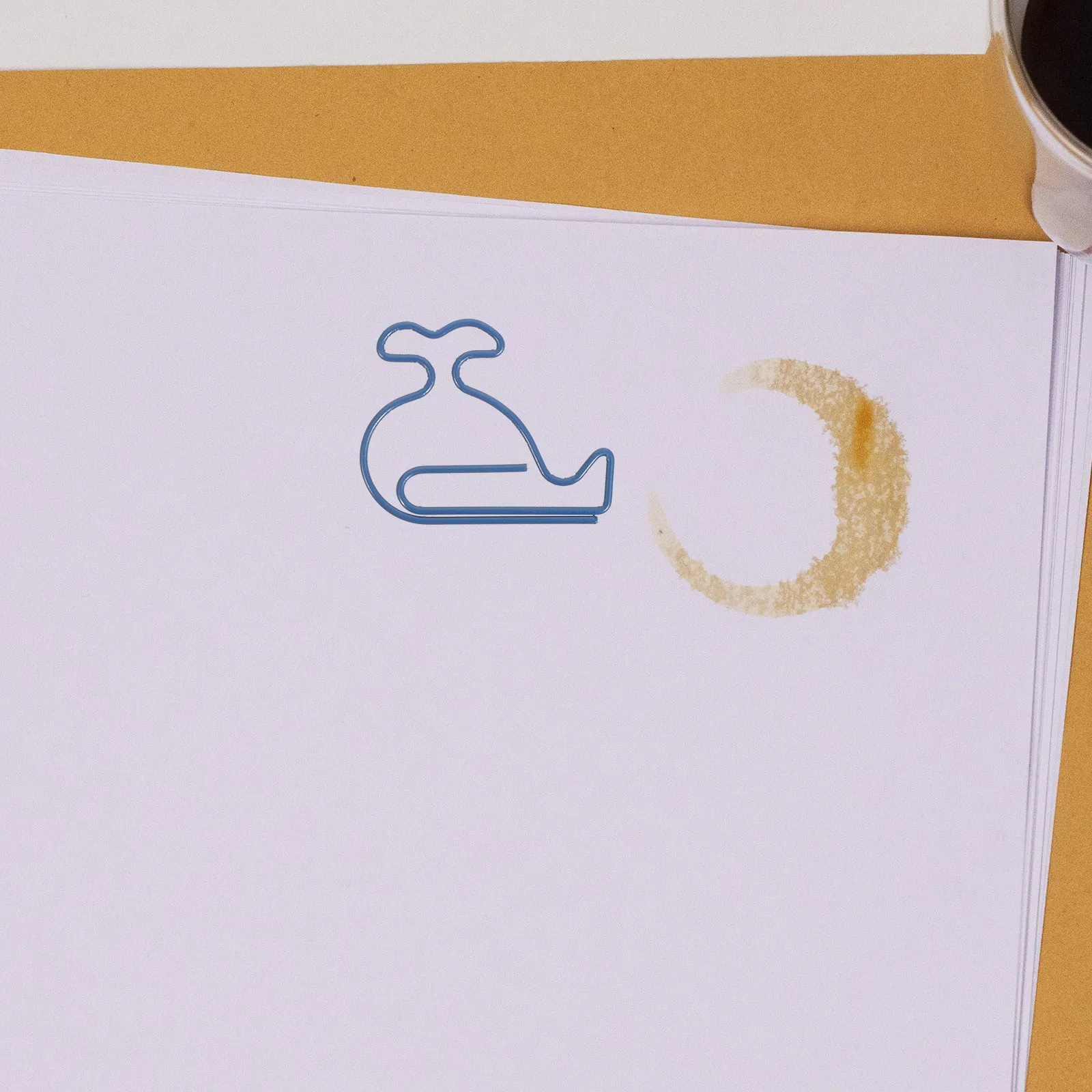 50Pcs 고래 모양 금속 종이 클립 귀여운 동물 모양의 클립 강력한 홀드 재사용 가능한 미니 종이 클립 사무실 학교 공예 저널