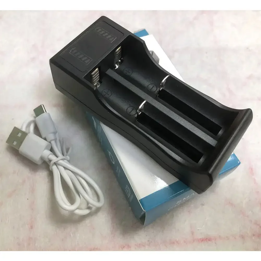 Dual-Slot Lithium Battery Charger for Rechargeable 18650 Batteries