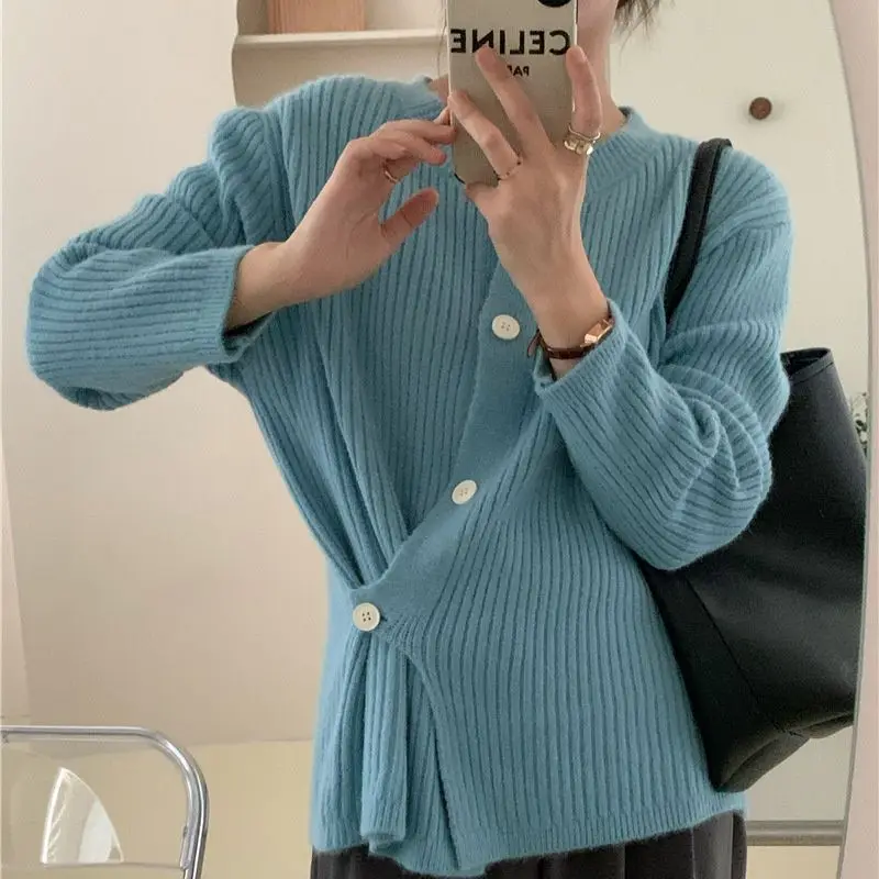 

Korean Fashion Cardigan for Women Elegant Solid Single Breasted Long Sleeved Irregular Knitted Cardigan Causal Knitwears